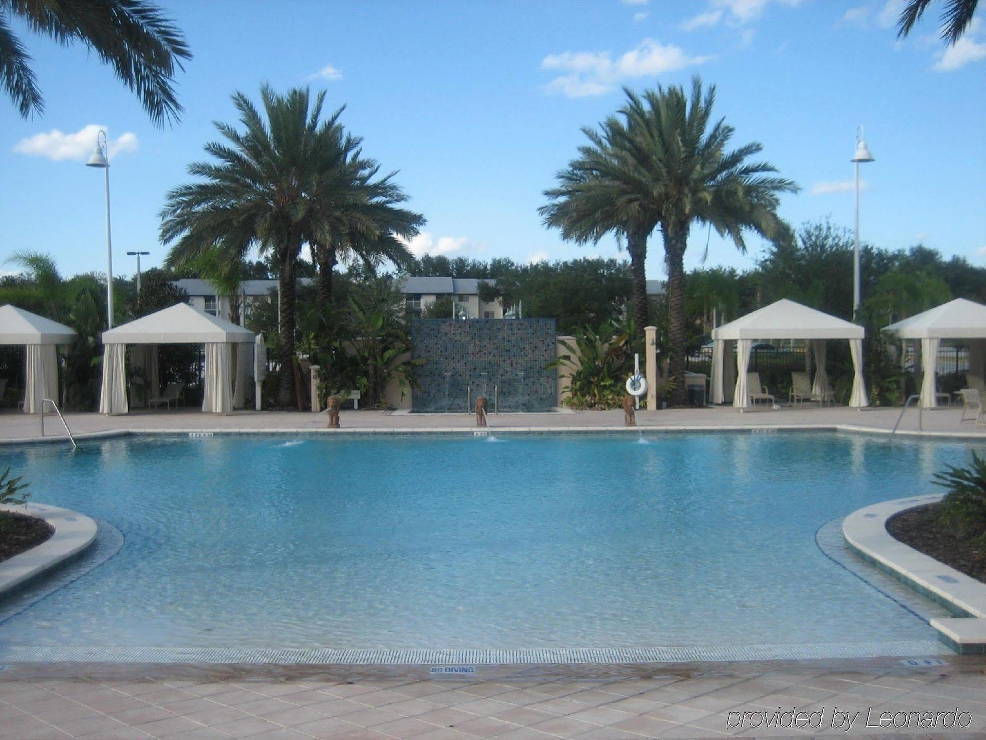 Monumental Hotel Orlando Williamsburg Exterior photo